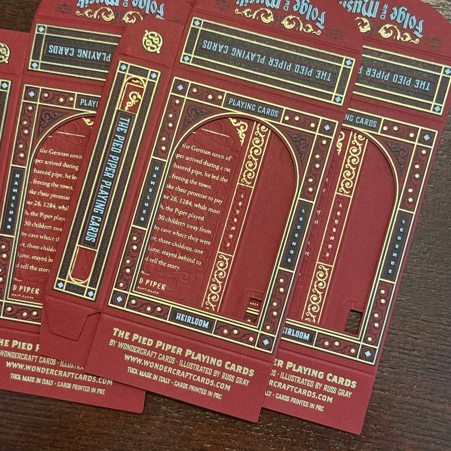 PROTOTYPE - Pied Piper Tucks