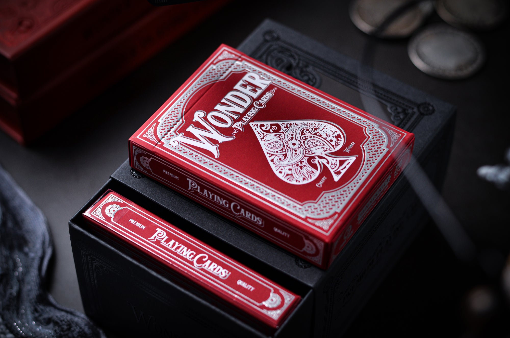 Wonder Playing Cards - Scarlet - Silver Gilded
