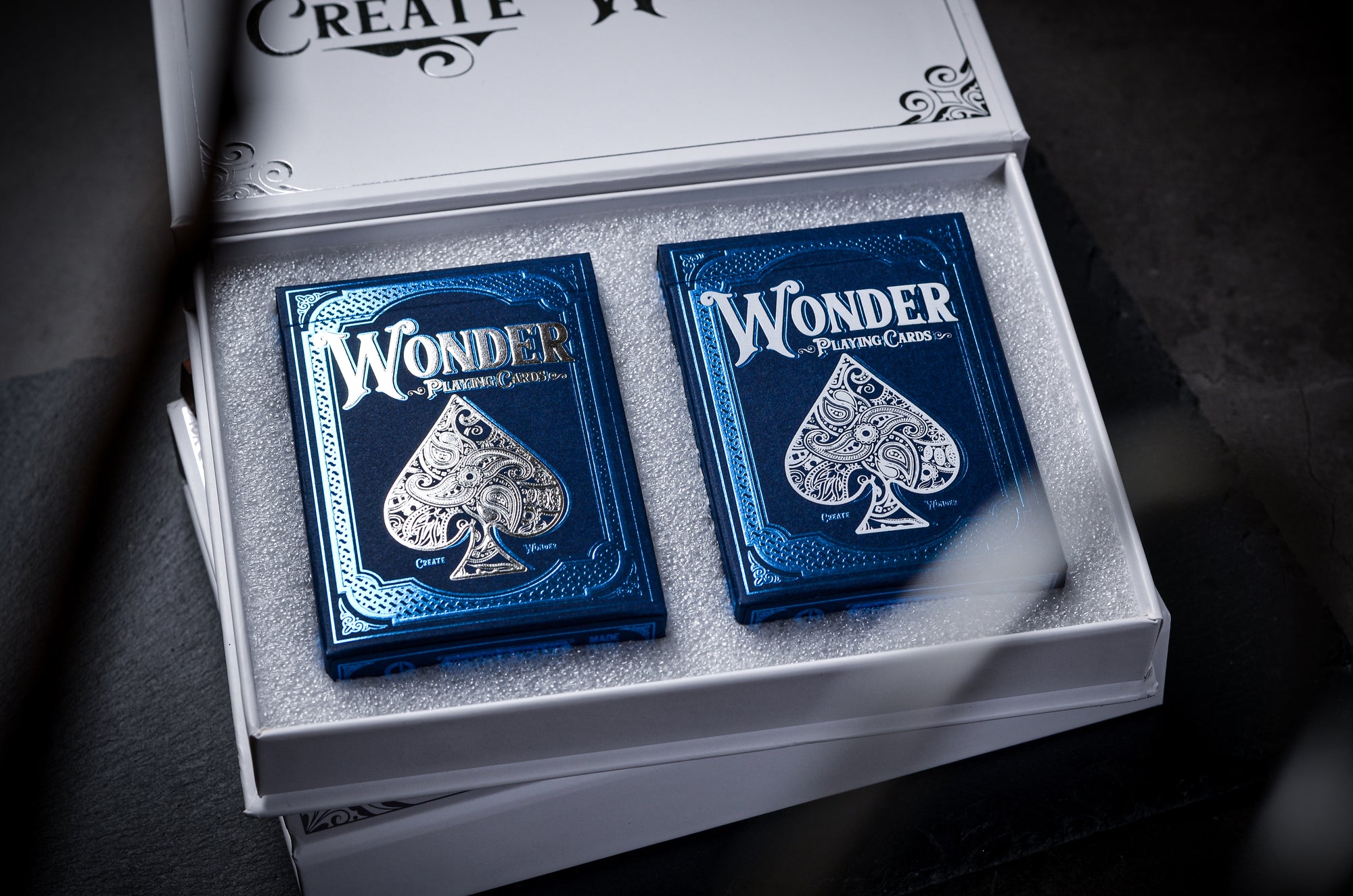 Blue Wonder Collector Set - Silver Gilded Deck