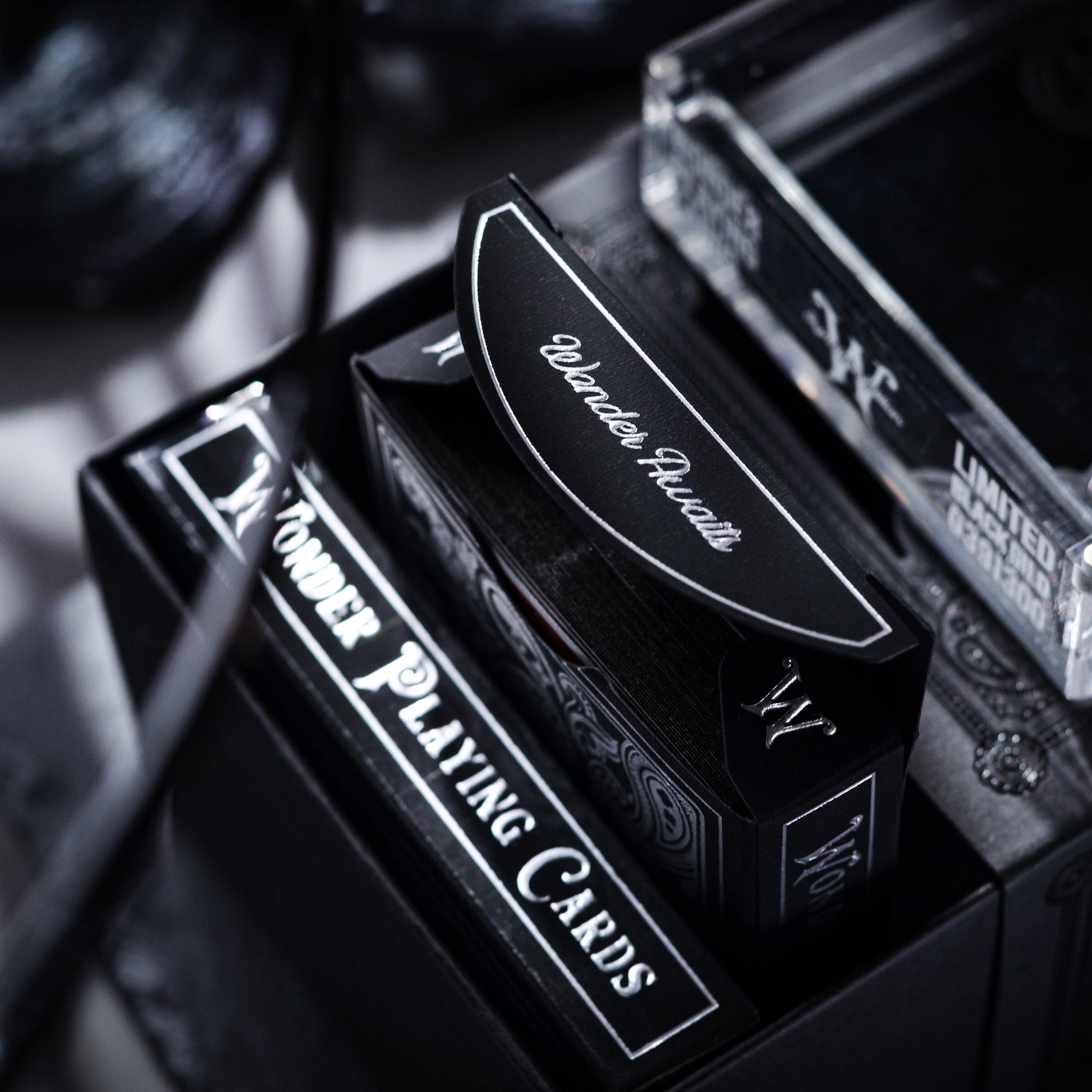 Scarlet Wonder Signature Edition - Black Gilded-Playing Cards-Wondercraft