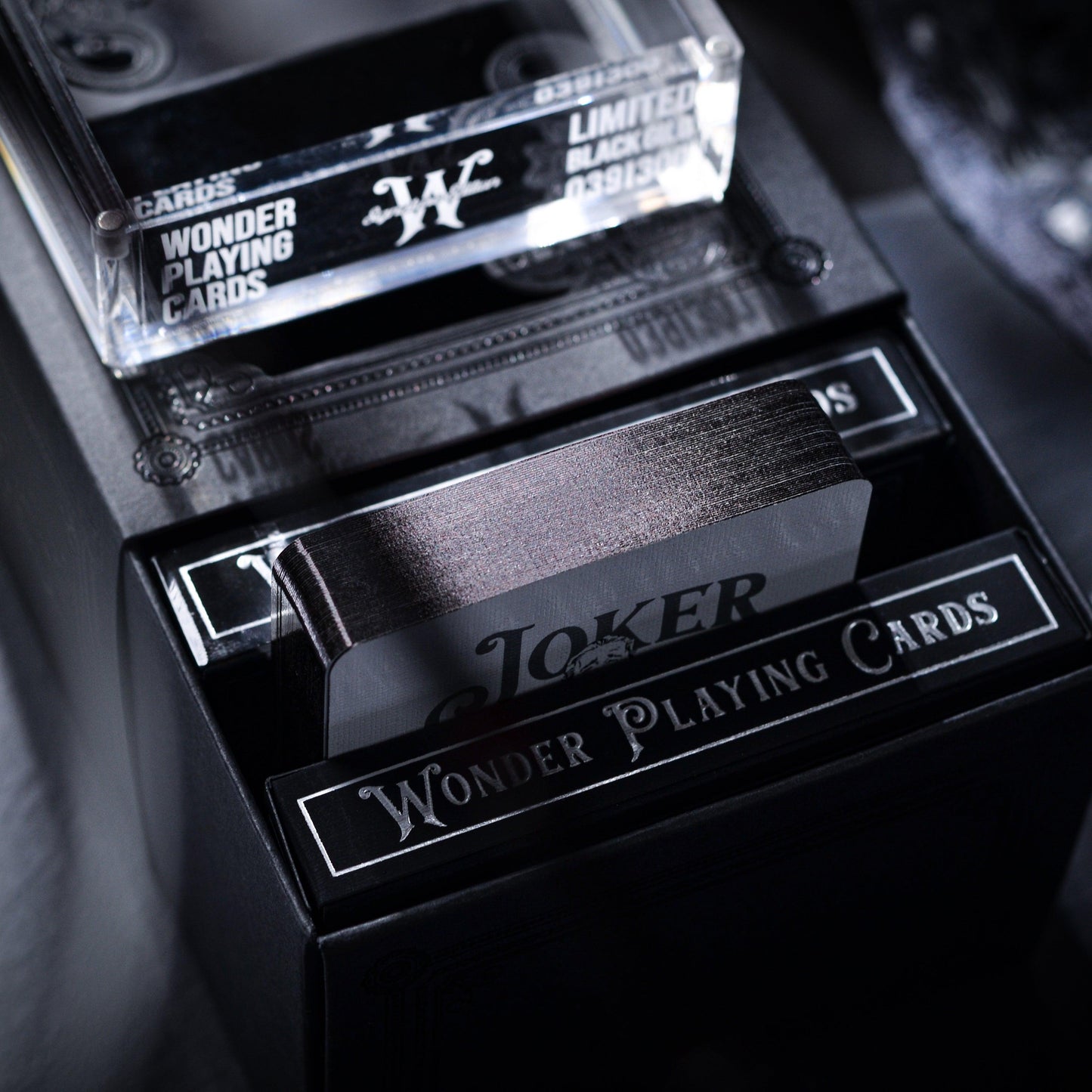 Scarlet Wonder Signature Edition - Black Gilded-Playing Cards-Wondercraft