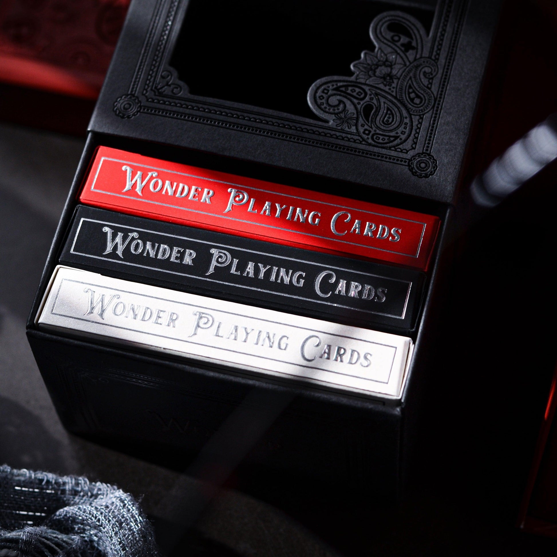 Scarlet Wonder Signature Edition - Silver Gilded-Playing Cards-Wondercraft