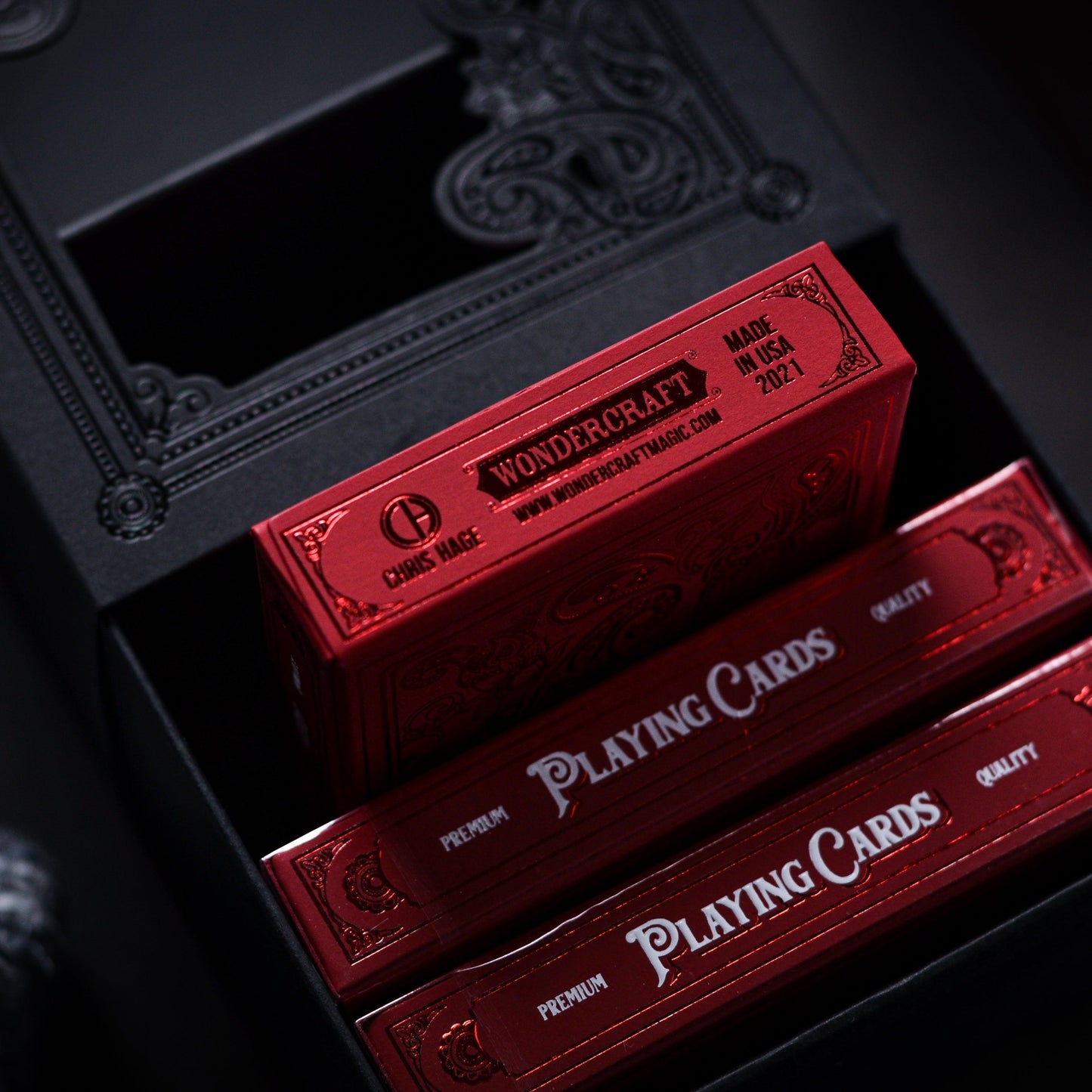 Wonder Playing Cards - Scarlet - Red Gilded-Playing Cards-Wondercraft